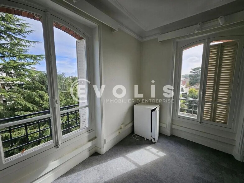 Bureau dans Bourg-la-Reine à louer - Photo intérieure - Image 3 de 20