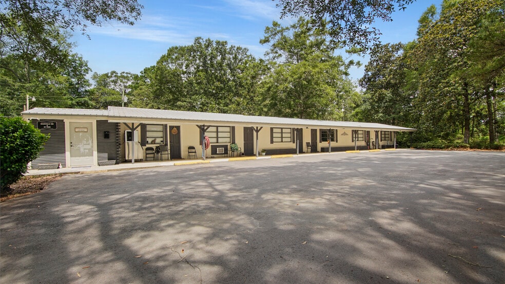 4991 Highway 77, Graceville, FL for sale - Primary Photo - Image 1 of 28