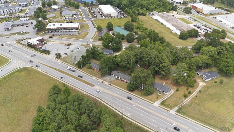 2028 N Broad St, Fuquay Varina, NC for sale - Aerial - Image 2 of 5