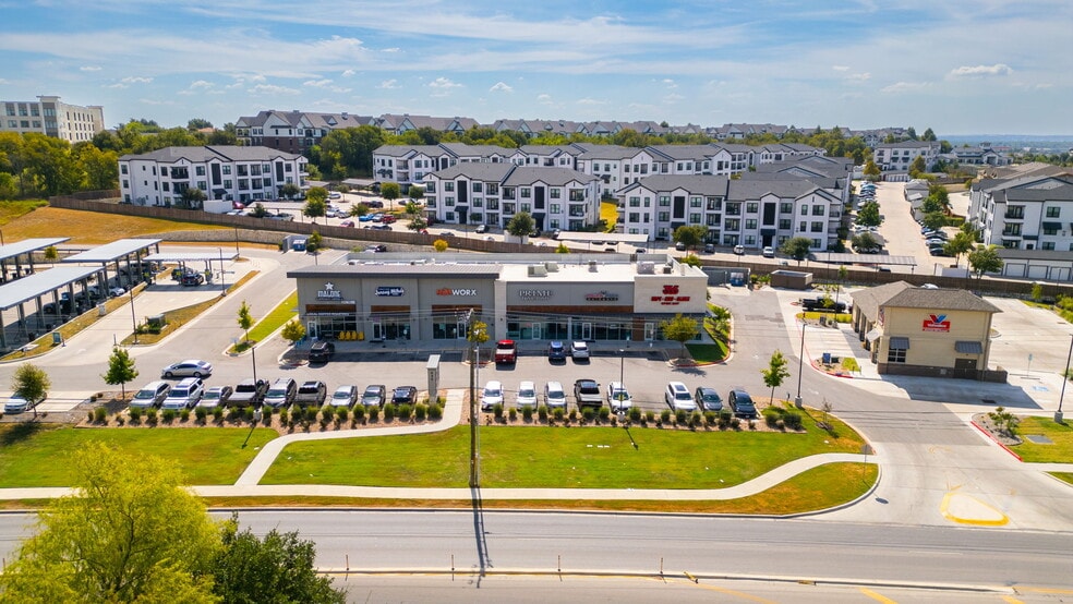 635 University Blvd, Round Rock, TX for sale - Building Photo - Image 2 of 6