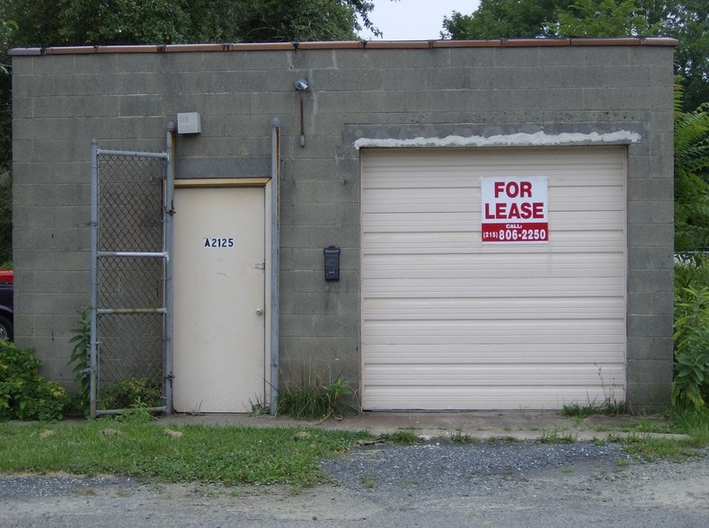 2125 Haddonfield Rd, Pennsauken, NJ for lease - Building Photo - Image 2 of 3