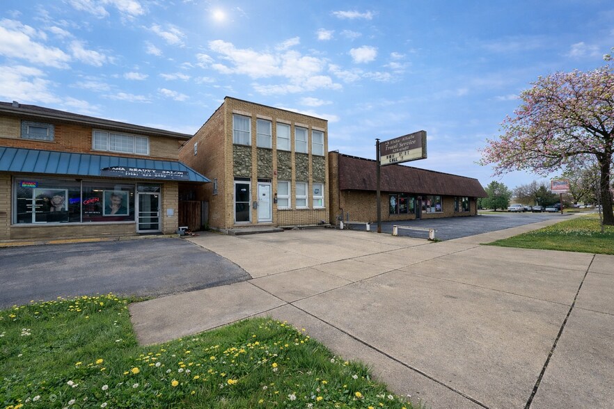 5635 W 79th St, Burbank, IL à vendre - Photo du bâtiment - Image 2 de 7