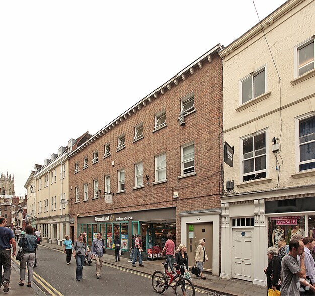 70 Low Petergate, York à louer - Photo du bâtiment - Image 2 de 2