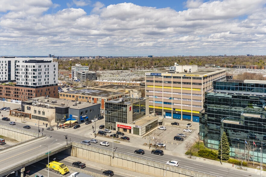 7881 Boul Décarie, Montréal, QC for lease - Aerial - Image 3 of 3