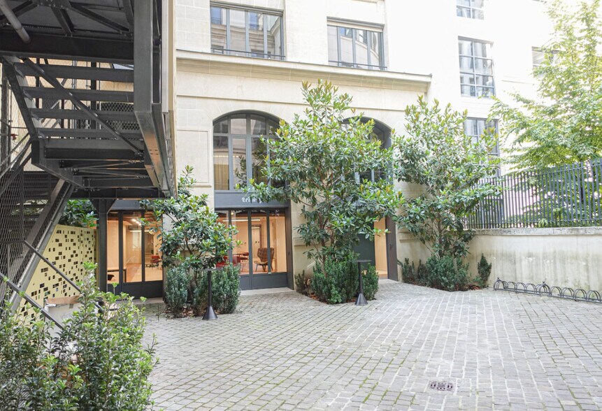 58 Rue De La Victoire, Paris for lease - Building Photo - Image 3 of 8