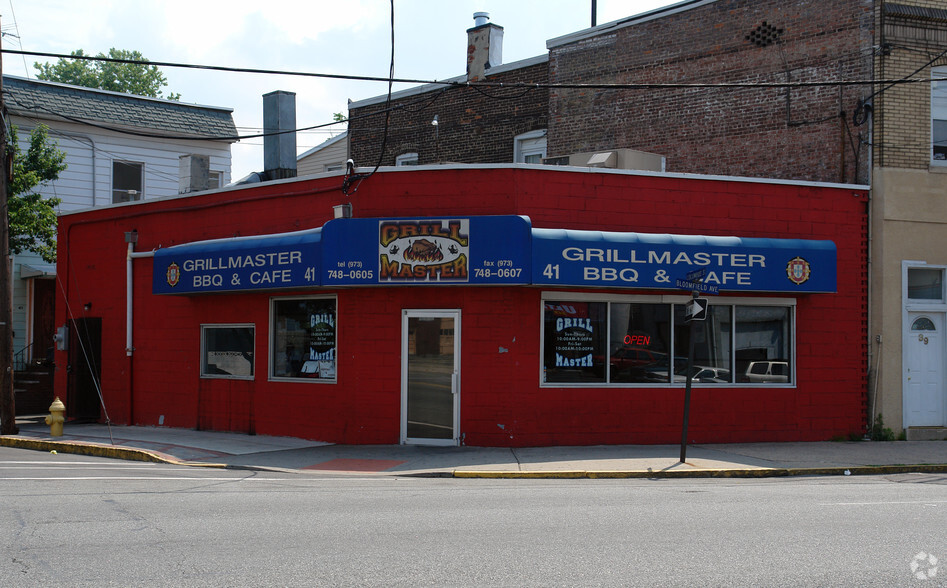 41 Bloomfield Ave, Bloomfield, NJ for sale - Primary Photo - Image 1 of 1