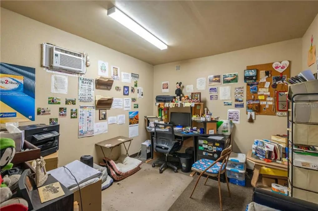 1641 N Combee Rd, Lakeland, FL for lease Interior Photo- Image 1 of 2