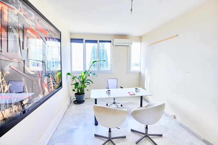 Bureau dans Marseille à louer - Photo intérieure - Image 2 de 4