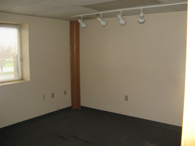 160 W Park St, Gillett, WI à vendre - Photo intérieure - Image 3 de 10