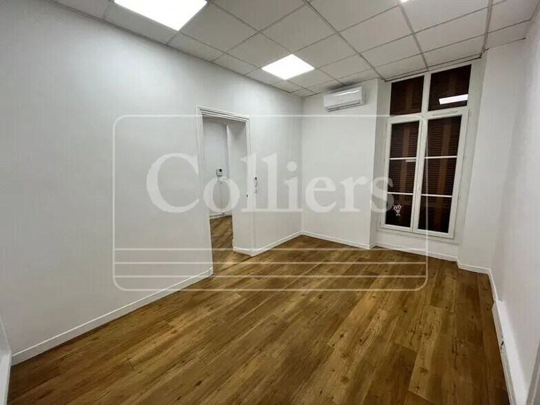 2 Place Sadi Carnot, Marseille for lease - Interior Photo - Image 2 of 6