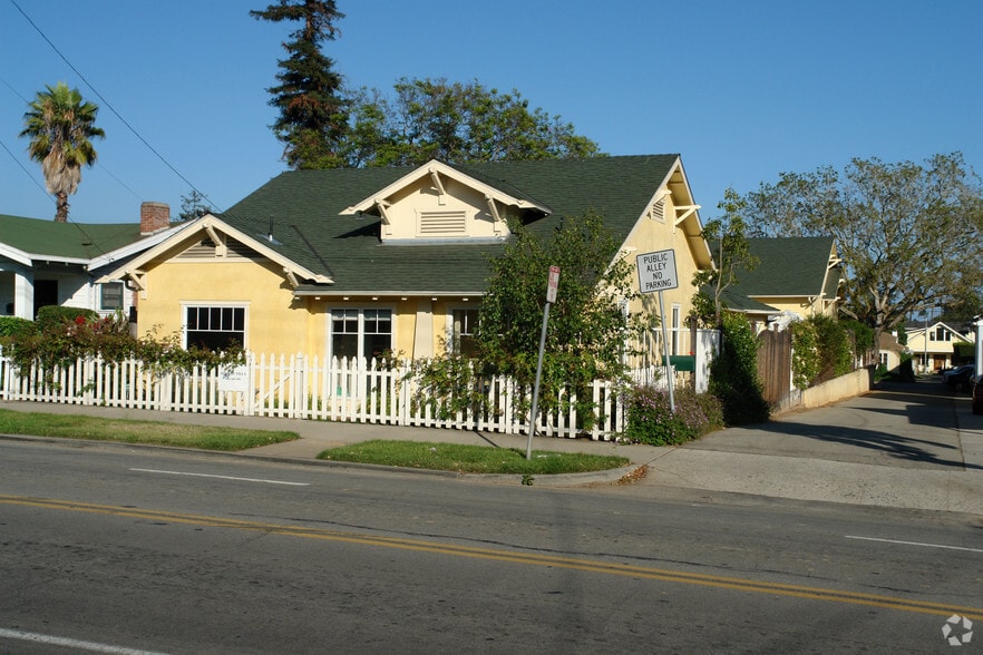 321 W Mission St, Santa Barbara, CA for sale - Primary Photo - Image 1 of 3
