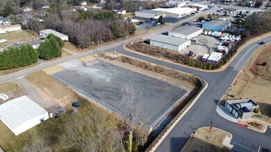 201 Giles Dr, Boiling Springs, SC - Aérien  Vue de la carte - Image1