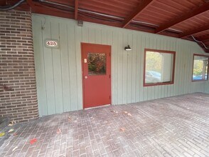 2700 S Roan St, Johnson City, TN for lease Interior Photo- Image 1 of 16