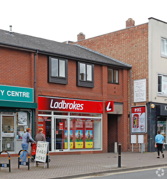 15 Market St, Kingswinford for sale - Primary Photo - Image 1 of 1