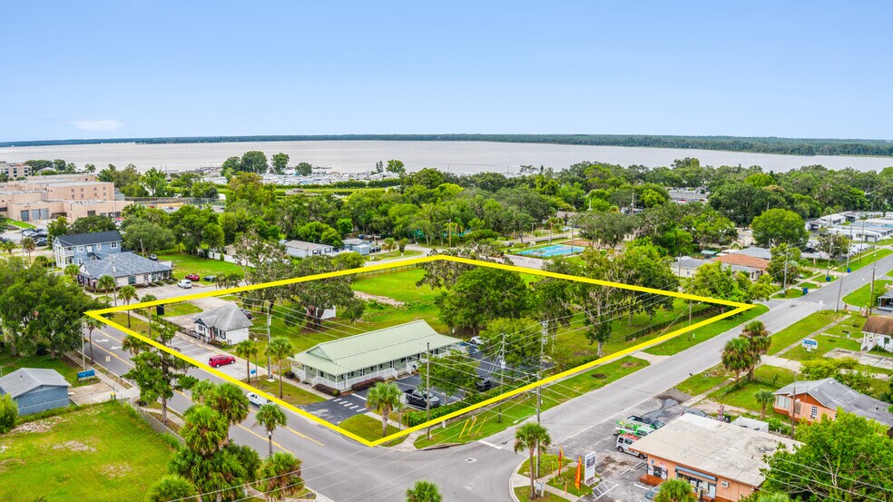 819 Main St, Tavares, FL for sale - Aerial - Image 1 of 25