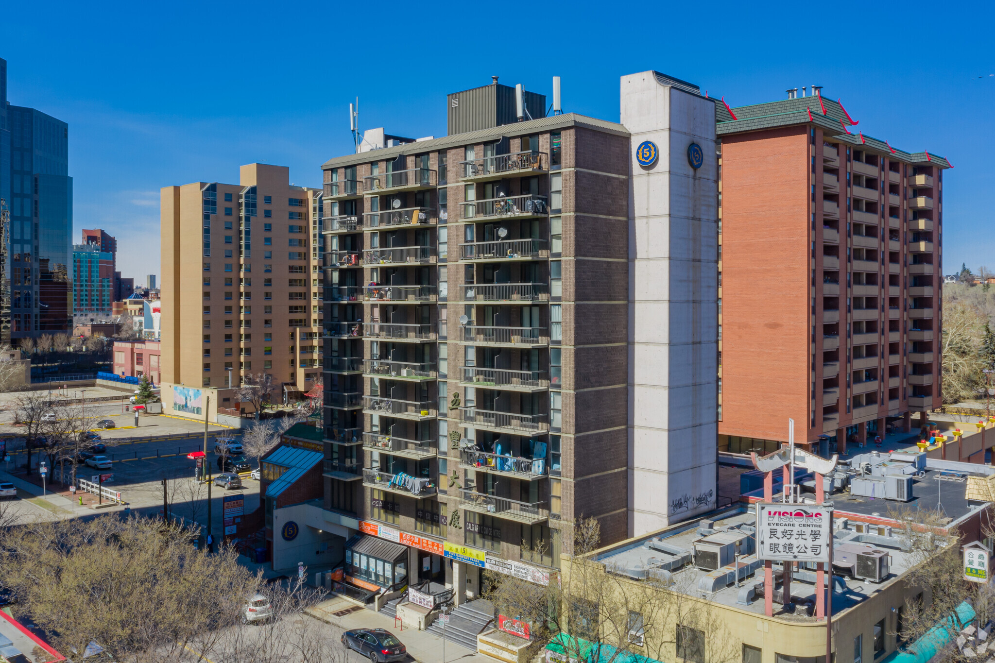 108 3rd Ave SW, Calgary, AB for sale Primary Photo- Image 1 of 6