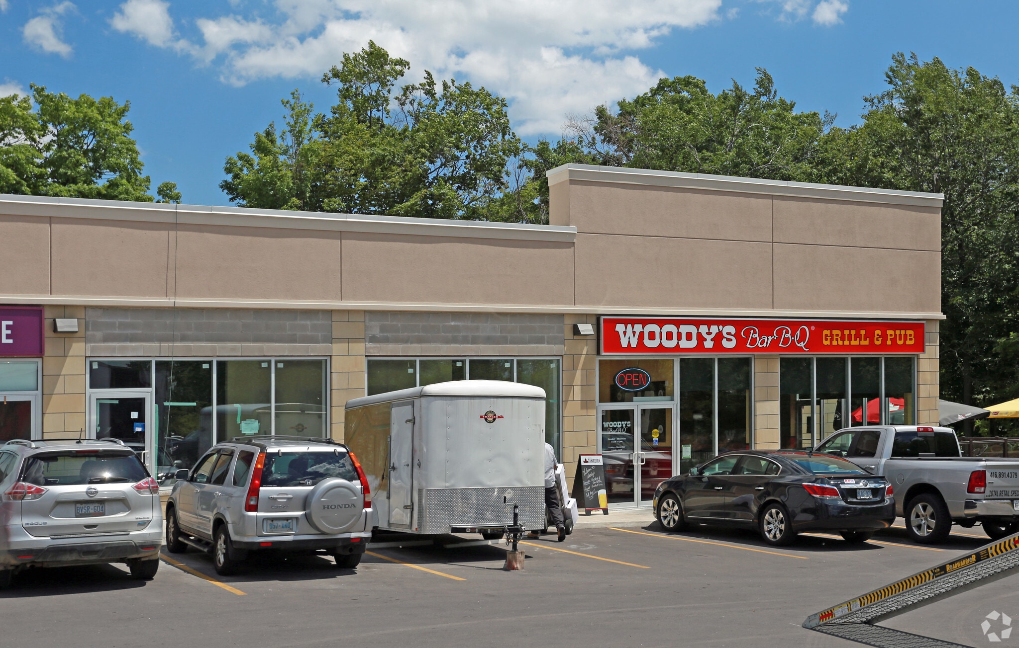 705 N Grandview St, Oshawa, ON for lease Primary Photo- Image 1 of 5