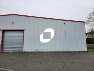 Plus de détails pour Local d'activités à louer