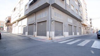 Plus de détails pour Commerce de détail à vendre