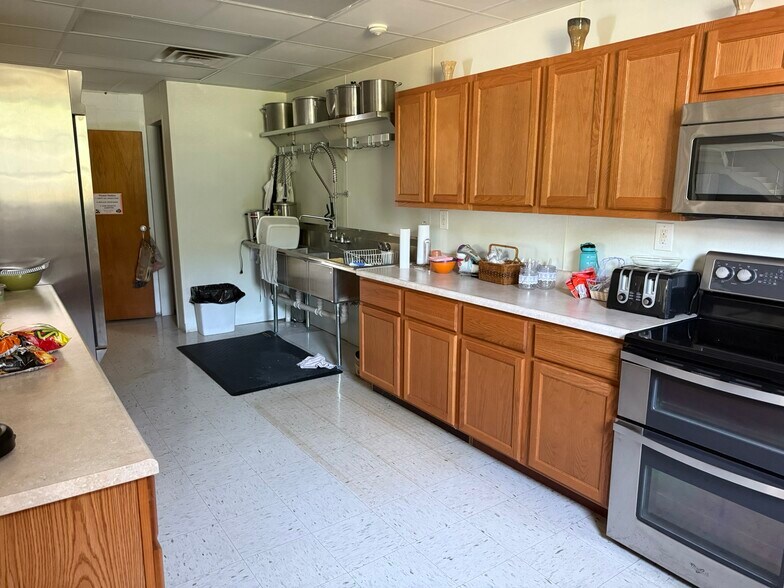 4869 Scotsdale Blvd, House Springs, MO à vendre - Photo du bâtiment - Image 2 de 5