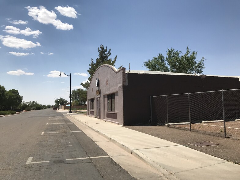 104 E First St, Winslow, AZ à vendre - Photo principale - Image 1 de 1