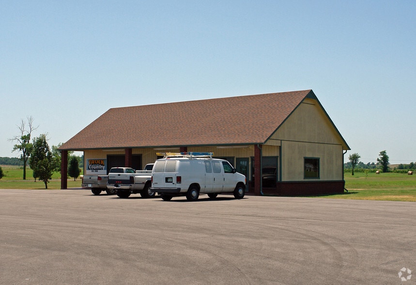 6331 S Cherokee St, Muskogee, OK for sale - Primary Photo - Image 1 of 2