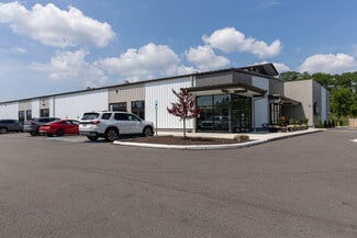 More details for 2075 Pearl Rd, Brunswick, OH - Retail for Lease