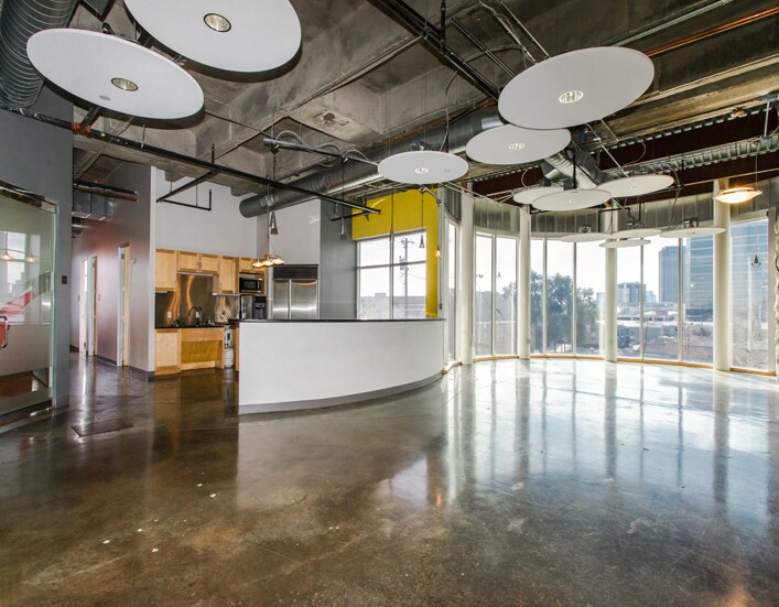 4228 N Central Expy, Dallas, TX à louer - Photo intérieure - Image 3 de 8