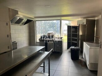 Plus de détails pour Commerce de détail à louer