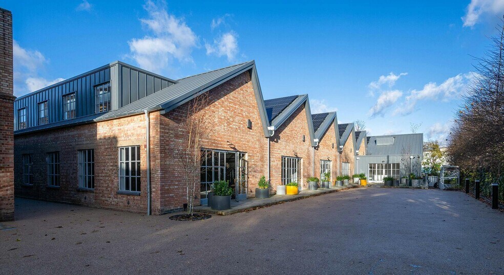 159 Mortlake Rd, Richmond à louer - Photo du bâtiment - Image 2 de 8