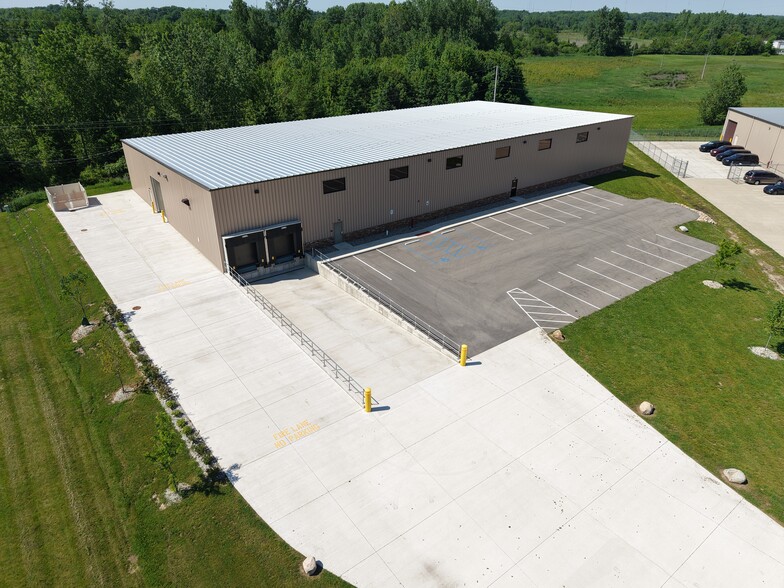 4646 Arden Dr, Fort Wayne, IN for sale - Building Photo - Image 2 of 11