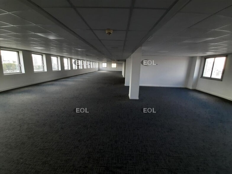 Bureau dans Ivry-sur-Seine à louer - Photo intérieure - Image 2 de 3
