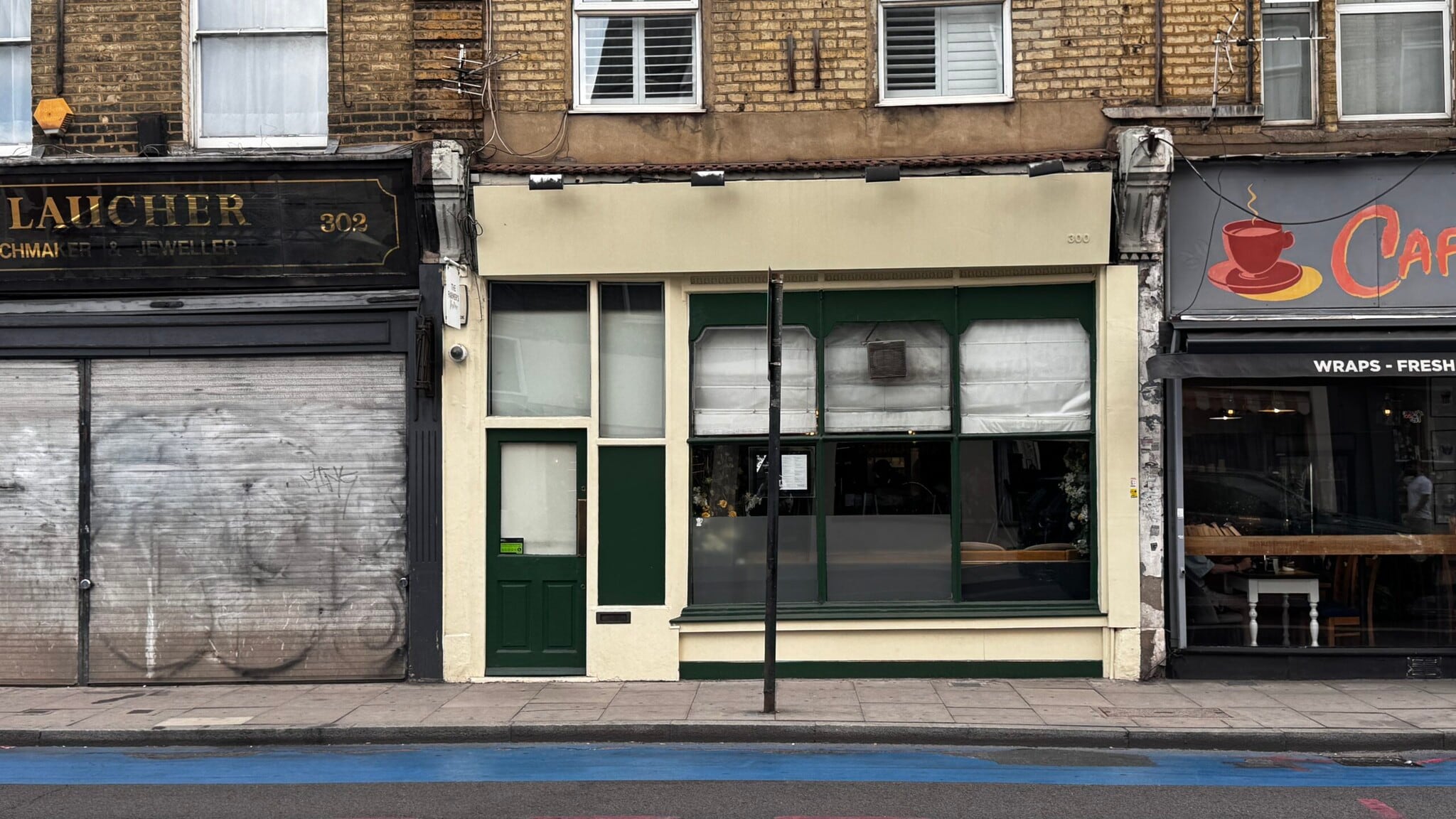 300 Battersea Park Rd, London for lease Building Photo- Image 1 of 14