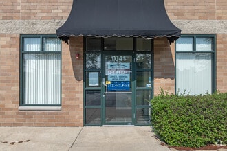 1023 Station Dr, Oswego, IL à louer Photo du bâtiment- Image 2 de 4