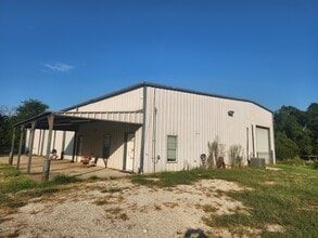 709 State Highway 78 S, Farmersville, TX for lease Interior Photo- Image 2 of 4