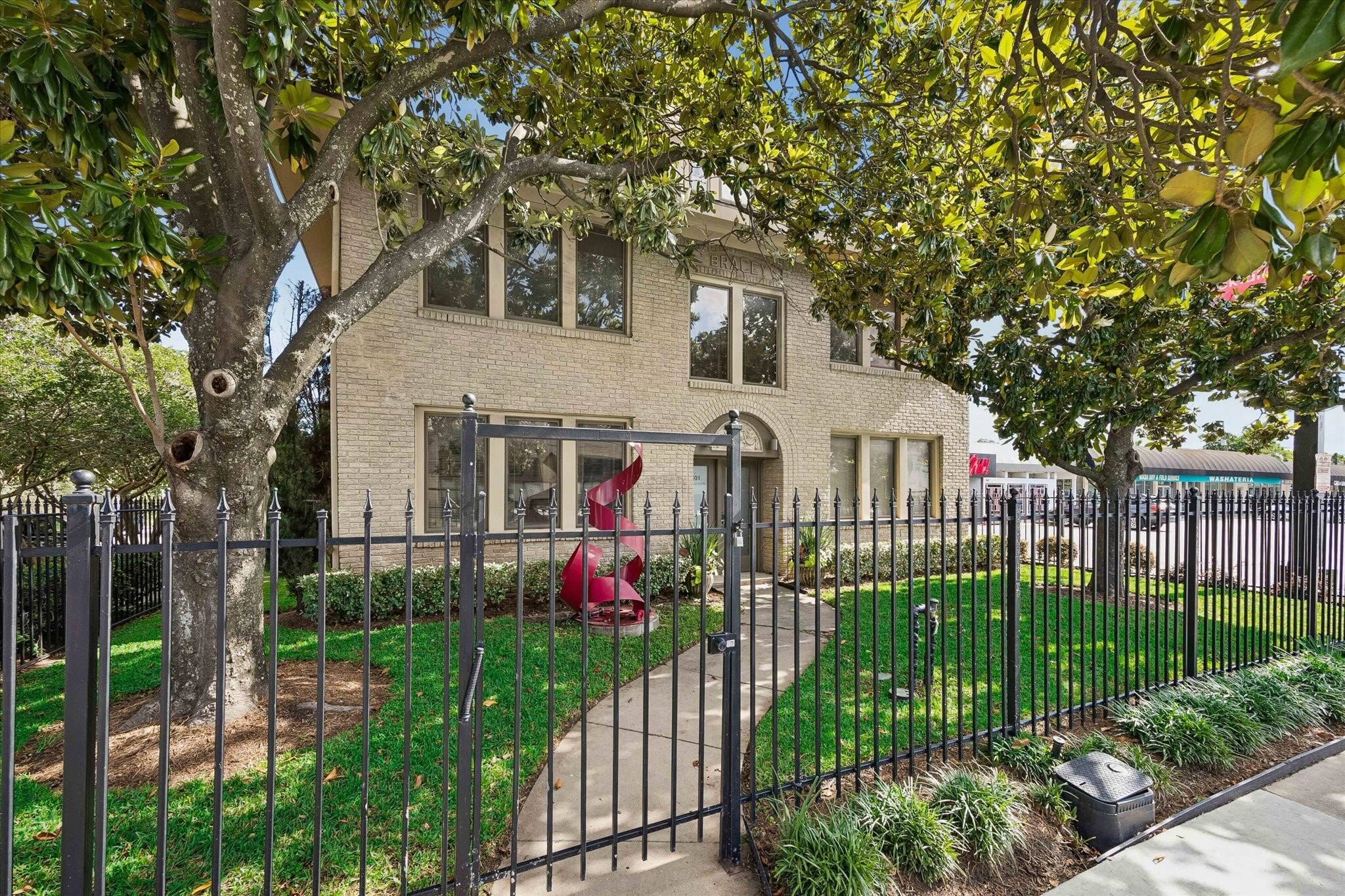 1601 Westheimer Rd, Houston, TX à vendre Photo du bâtiment- Image 1 de 15