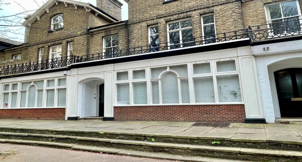 11 Nelson St, Southend On Sea à louer - Photo du bâtiment - Image 2 de 3