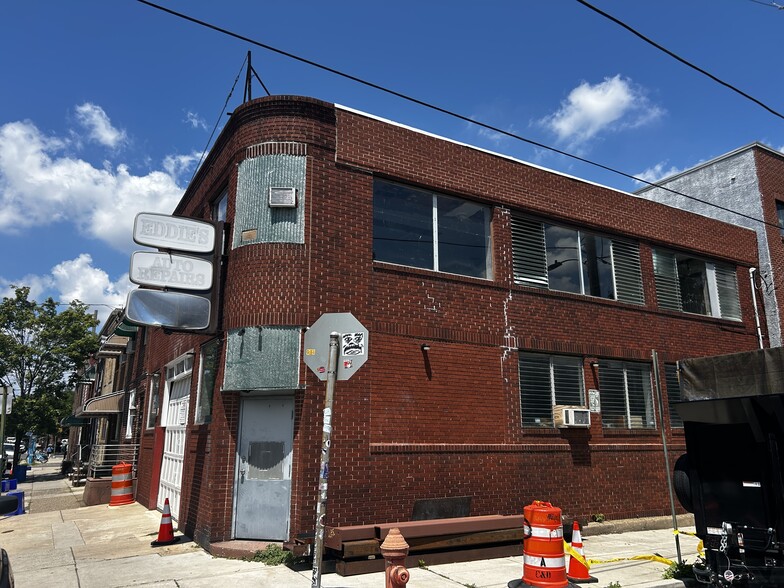 1209-1211 Mifflin St, Philadelphia, PA for sale - Building Photo - Image 3 of 11