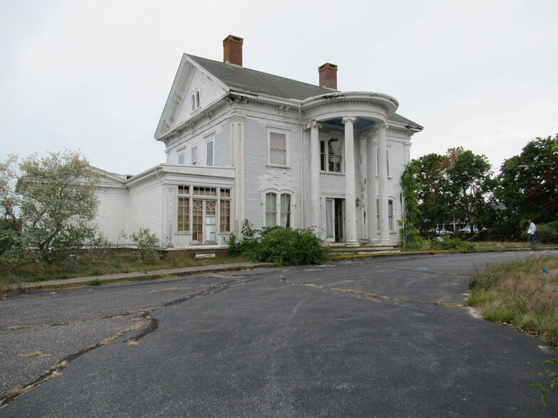 401 Main St, West Dennis, MA à vendre - Photo principale - Image 1 de 1