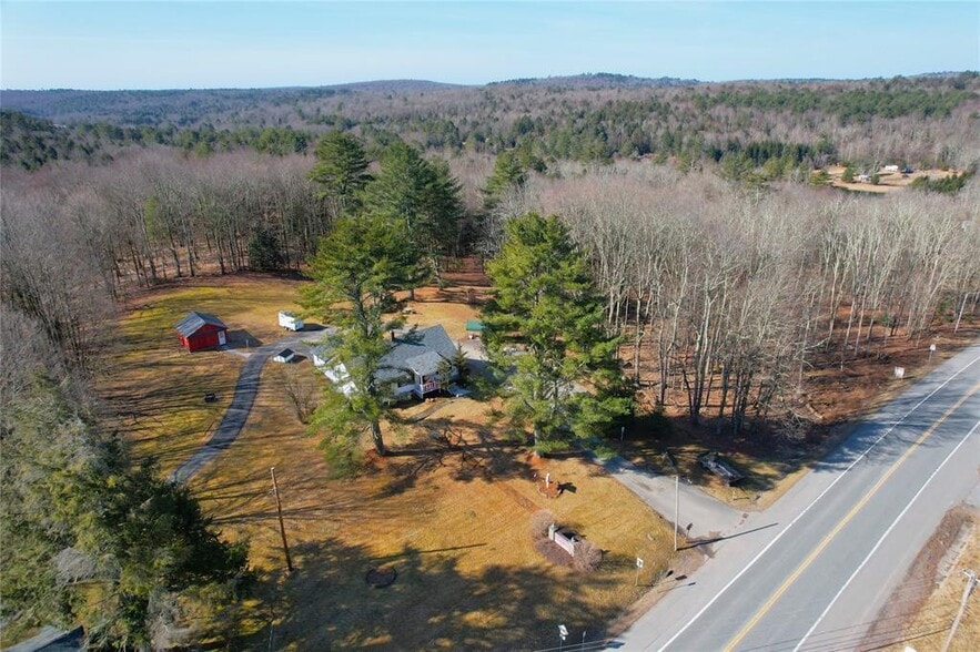 1095 State 17B rt, Mongaup Valley, NY for sale - Building Photo - Image 1 of 45