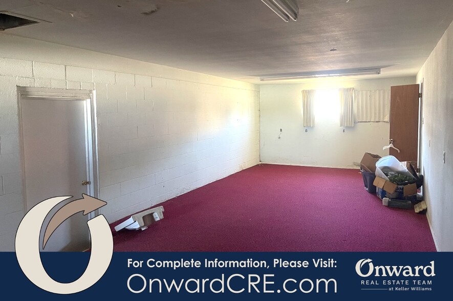 400 Highway 22, Clifton, TX for lease - Interior Photo - Image 3 of 30