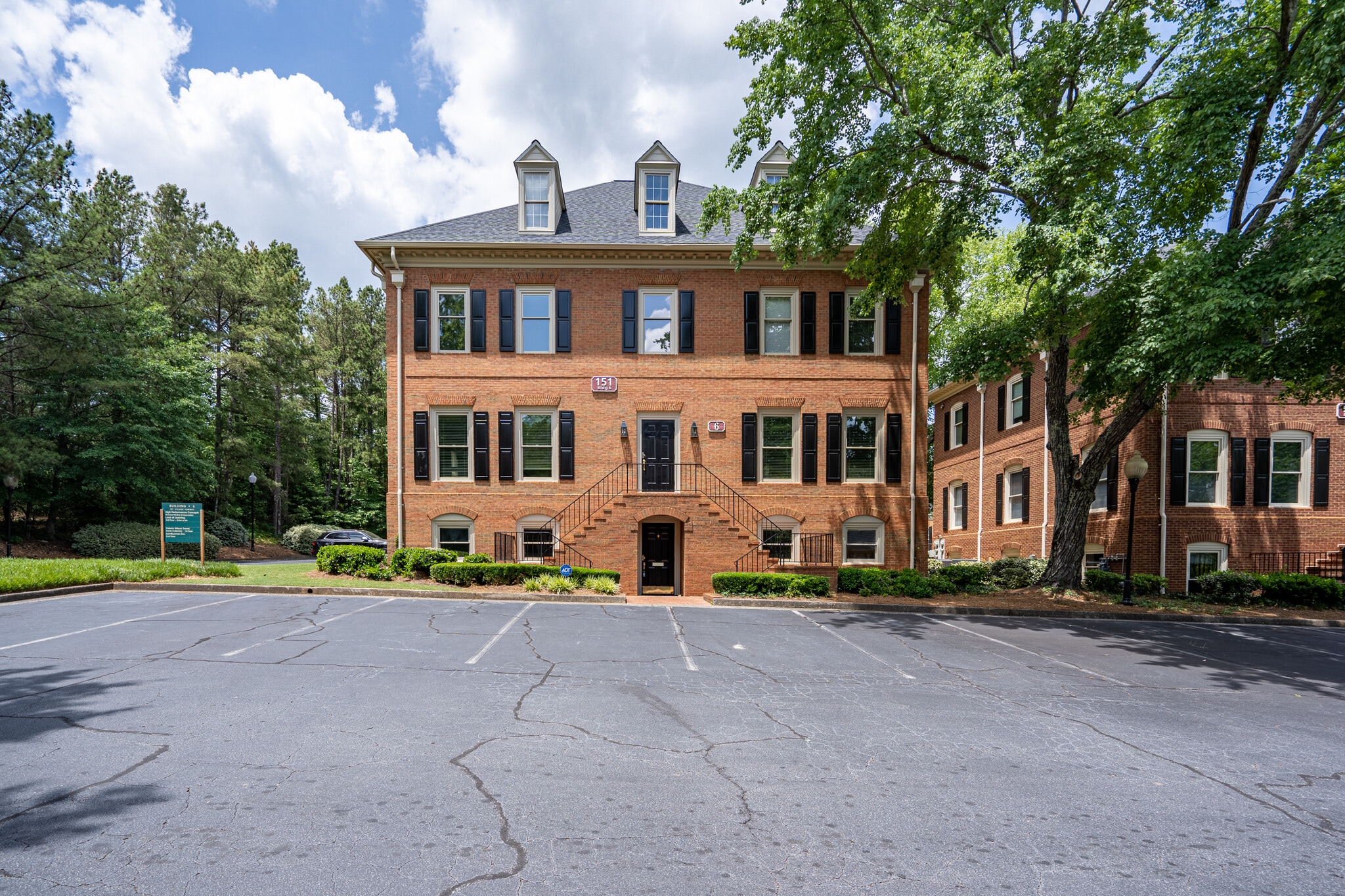 151 Village Pky NE, Marietta, GA for lease Primary Photo- Image 1 of 15