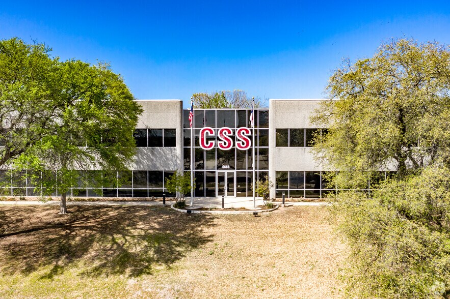 6655 First Park Ten Blvd, San Antonio, TX à louer - Photo du bâtiment - Image 3 de 4