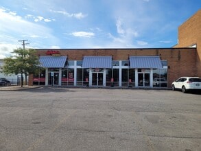 7125 W Gunnison St, Harwood Heights, IL for lease Building Photo- Image 2 of 12