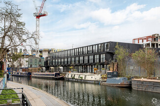 Plus de détails pour 35 Corbridge Cres, London - Bureau à louer