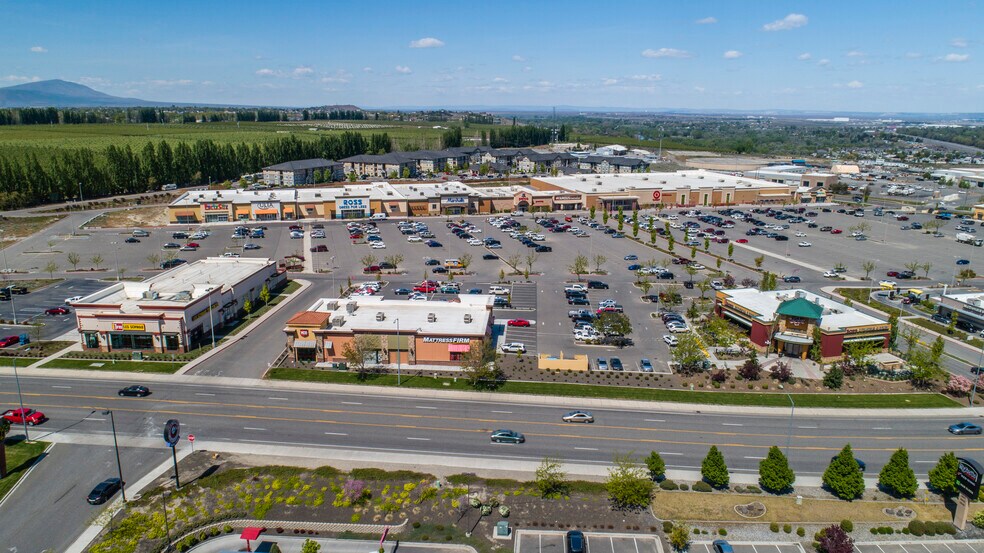 NWC Queensgate Dr & Duportail St, Richland, WA à louer - Photo du bâtiment - Image 2 de 3