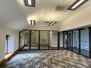 31-37 Caroline St, Bridgend for lease Interior Photo- Image 2 of 5