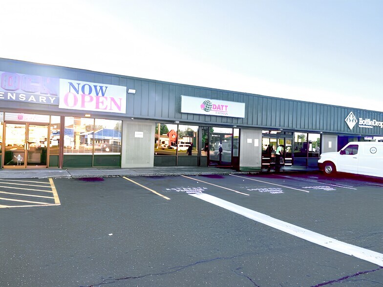 1901-1923 Lancaster Dr NE, Salem, OR à louer - Photo du bâtiment - Image 2 de 4