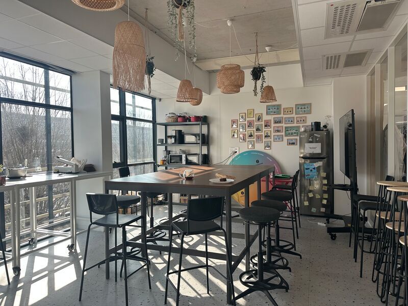 Bureau dans Lyon à louer Photo intérieure- Image 1 de 8