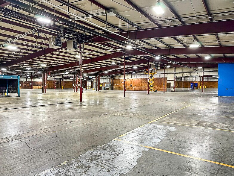 154 Industrial Park Cir, Lawrenceville, GA à louer - Photo intérieure - Image 2 de 7